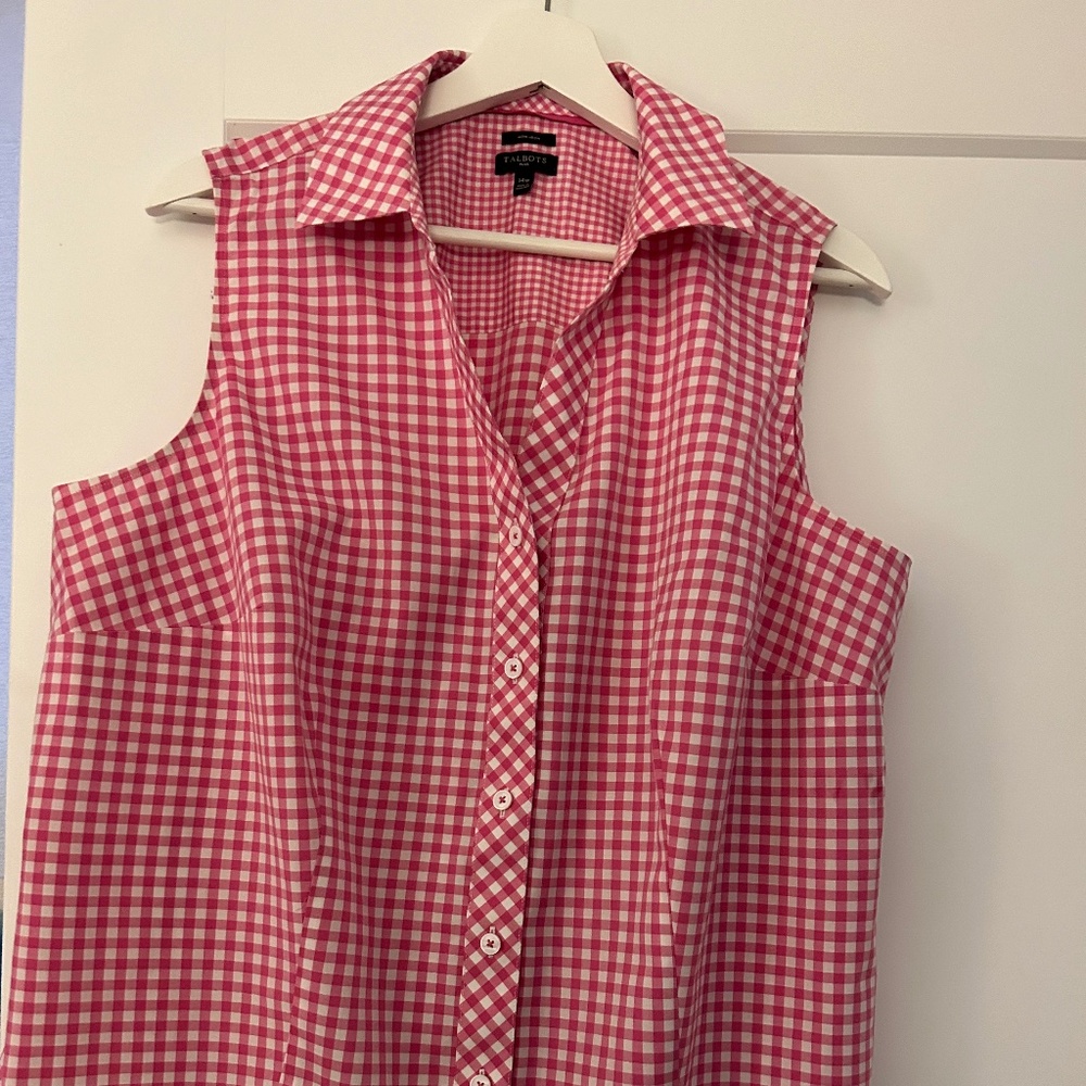 Talbots Sleeveless Button down